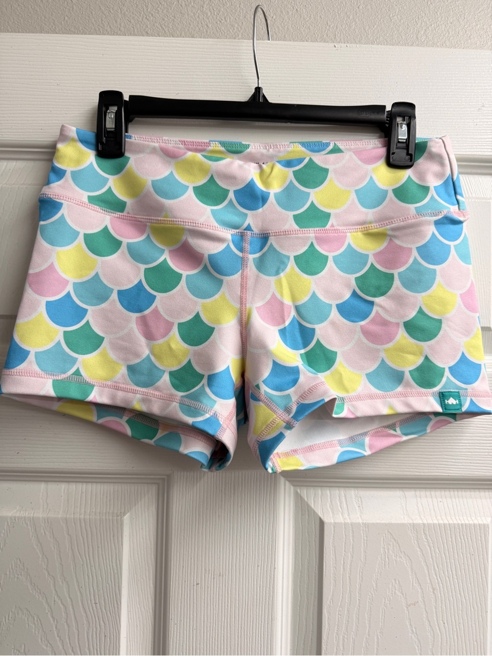 Wodbottom Pastel Mermaid-Scale Workout Shorts — Multicolor